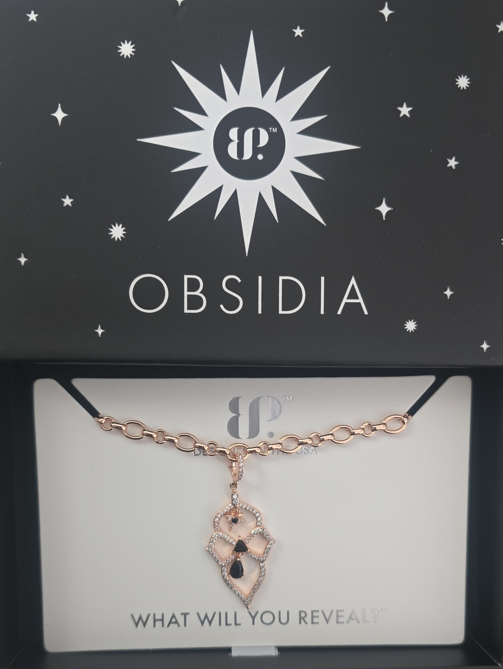 Obsidia Bomb Party Necklace